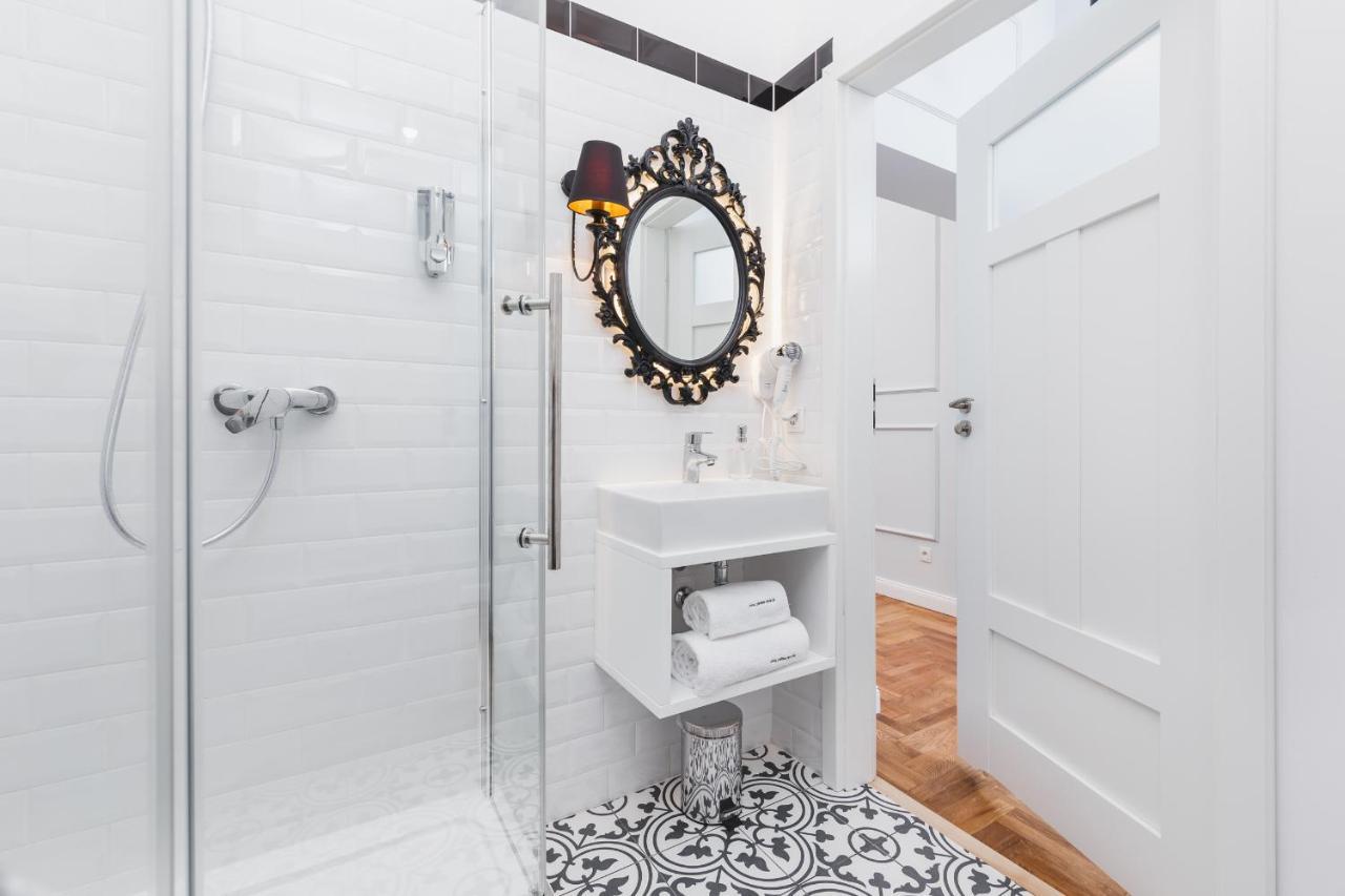 Apartment Traveler's Choice - Old Town - By Upstairs *